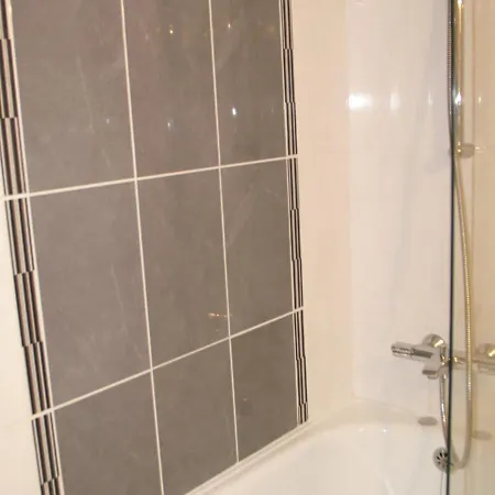 Au Pied Des Pistes Avec Balcon Et Casier A Skis - Fr-1-557-86 Apartman